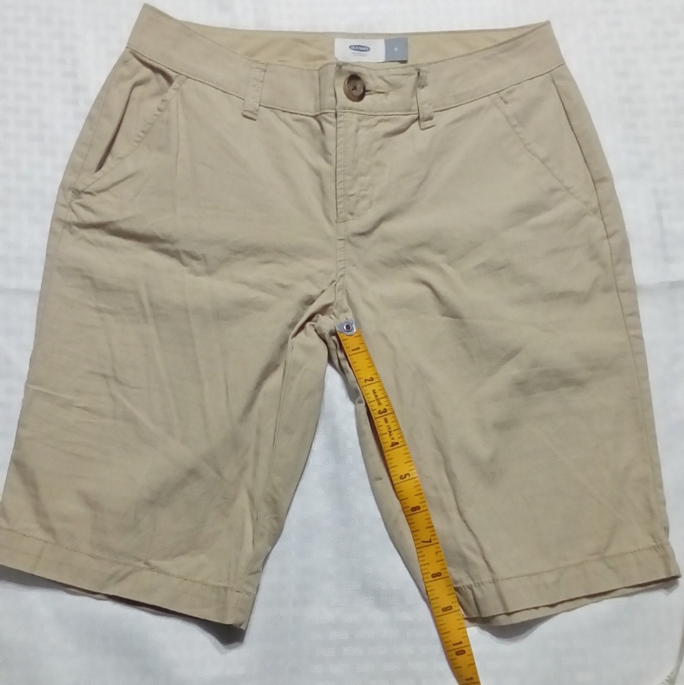 Women's Old Navy Khaki Shorts